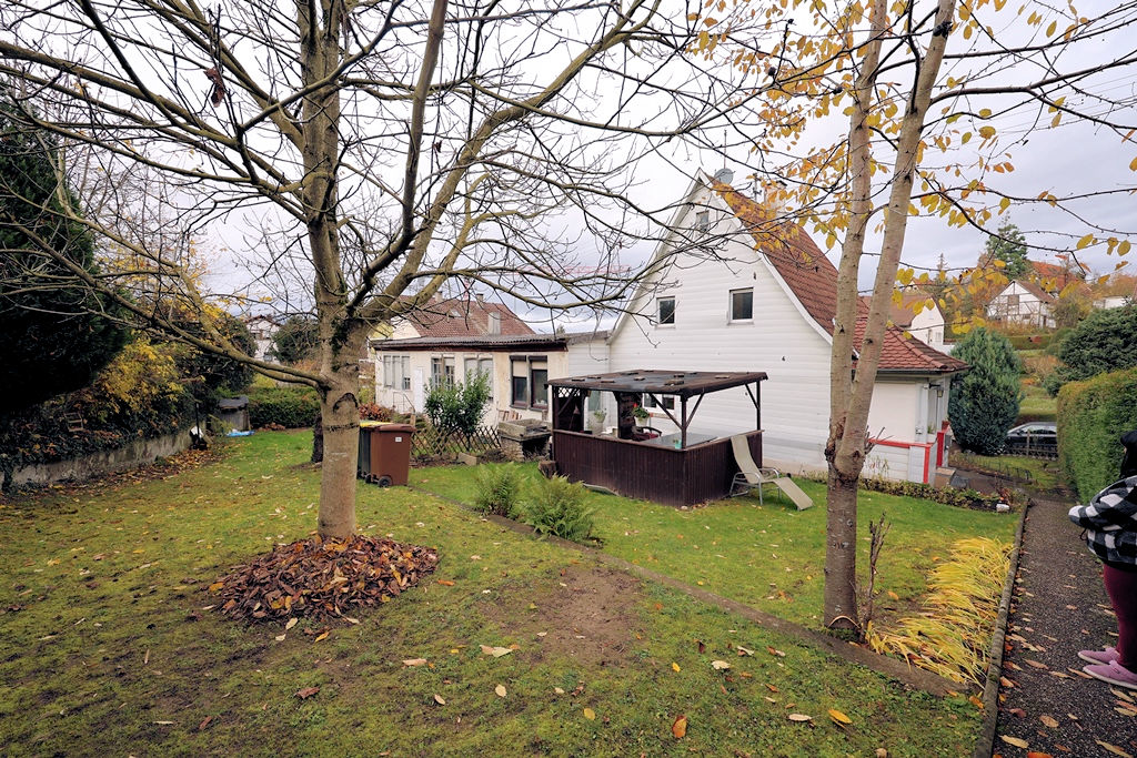 b5b60b9a-bf09-42e8-a7b8-310ff0775b7e-7