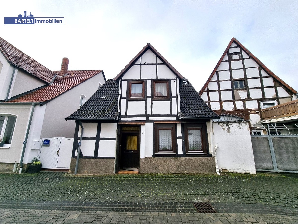 b8b05f46-652d-4de9-8874-44d88252797f